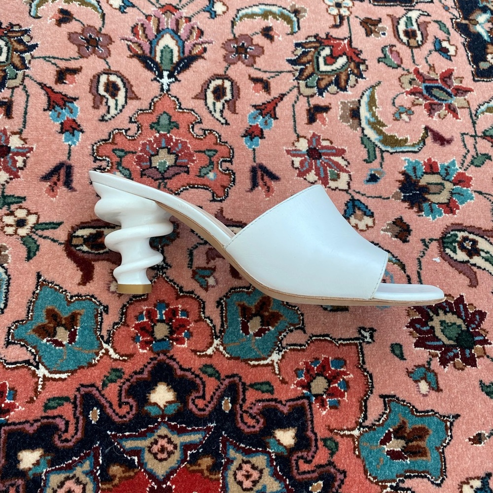 Kalda white slip-in heels, size 36.5, made in Portugal